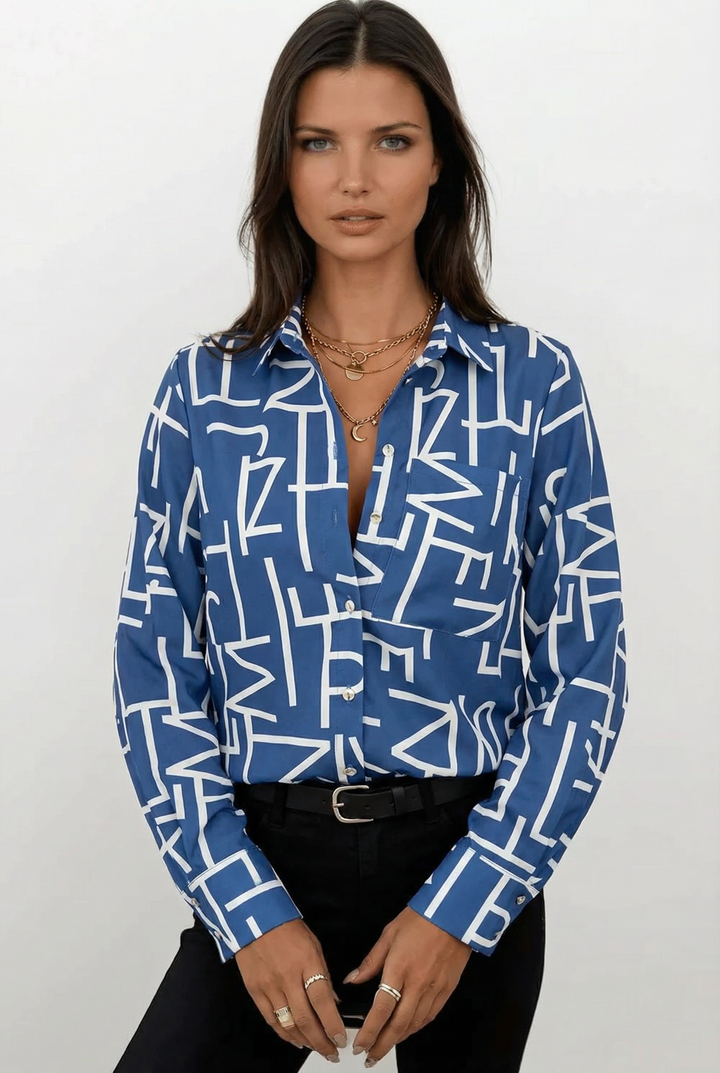 Maria - Shirt with a Classic Collar