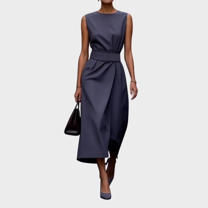 Clarimond | Elegant Dress with Round Neckline
