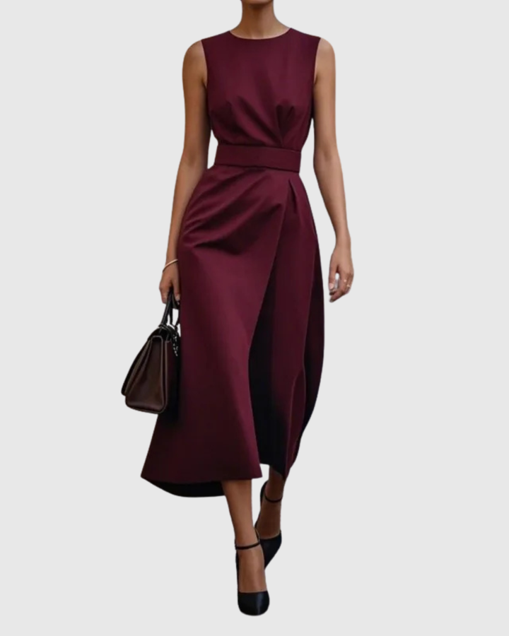 Clarimond | Elegant Dress with Round Neckline