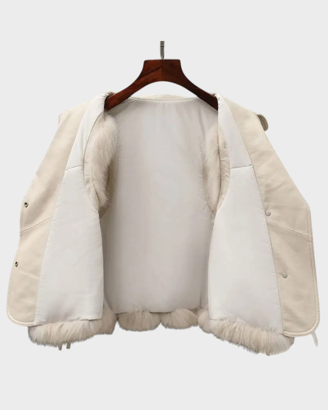 Alina™ leather vest – Stylish and timeless