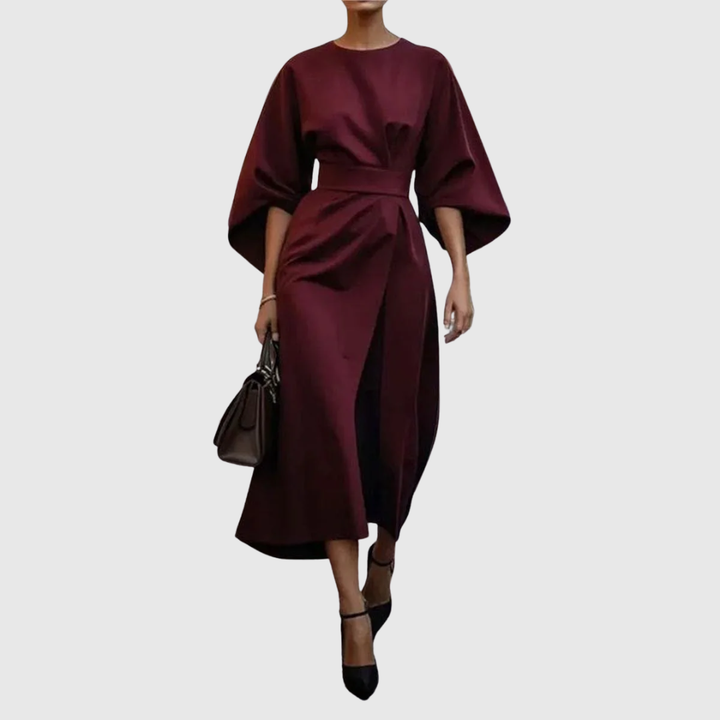 Eldra | Maxi dress with batwing sleeves in satin finish