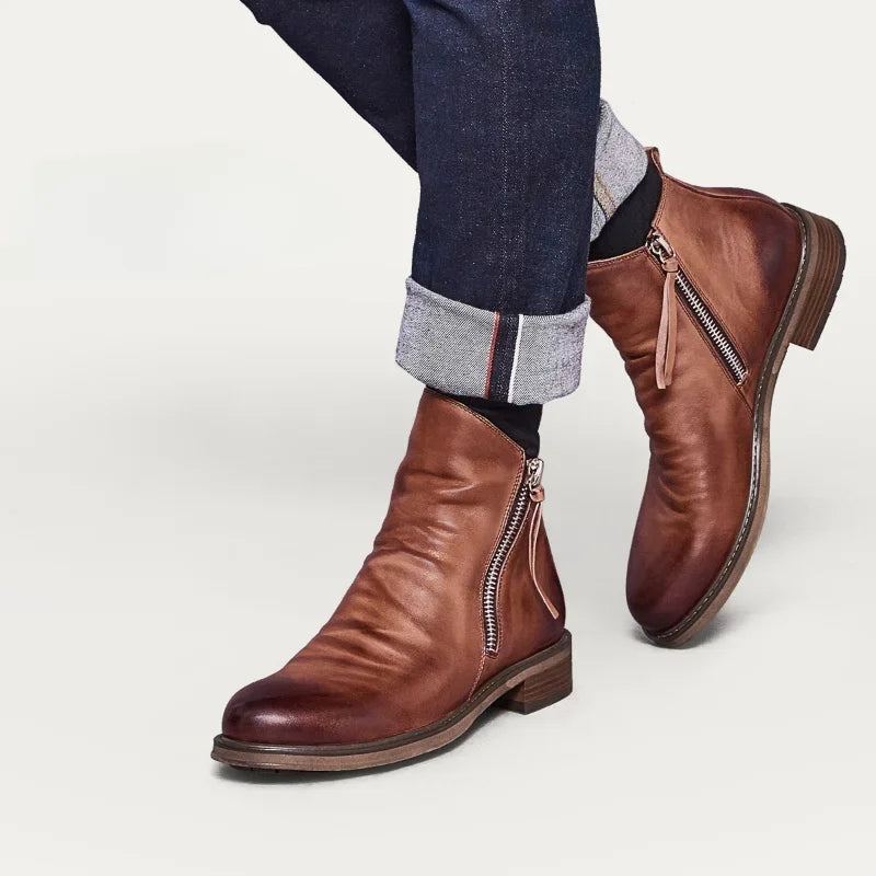 Bernardo | Durable Classic Boots