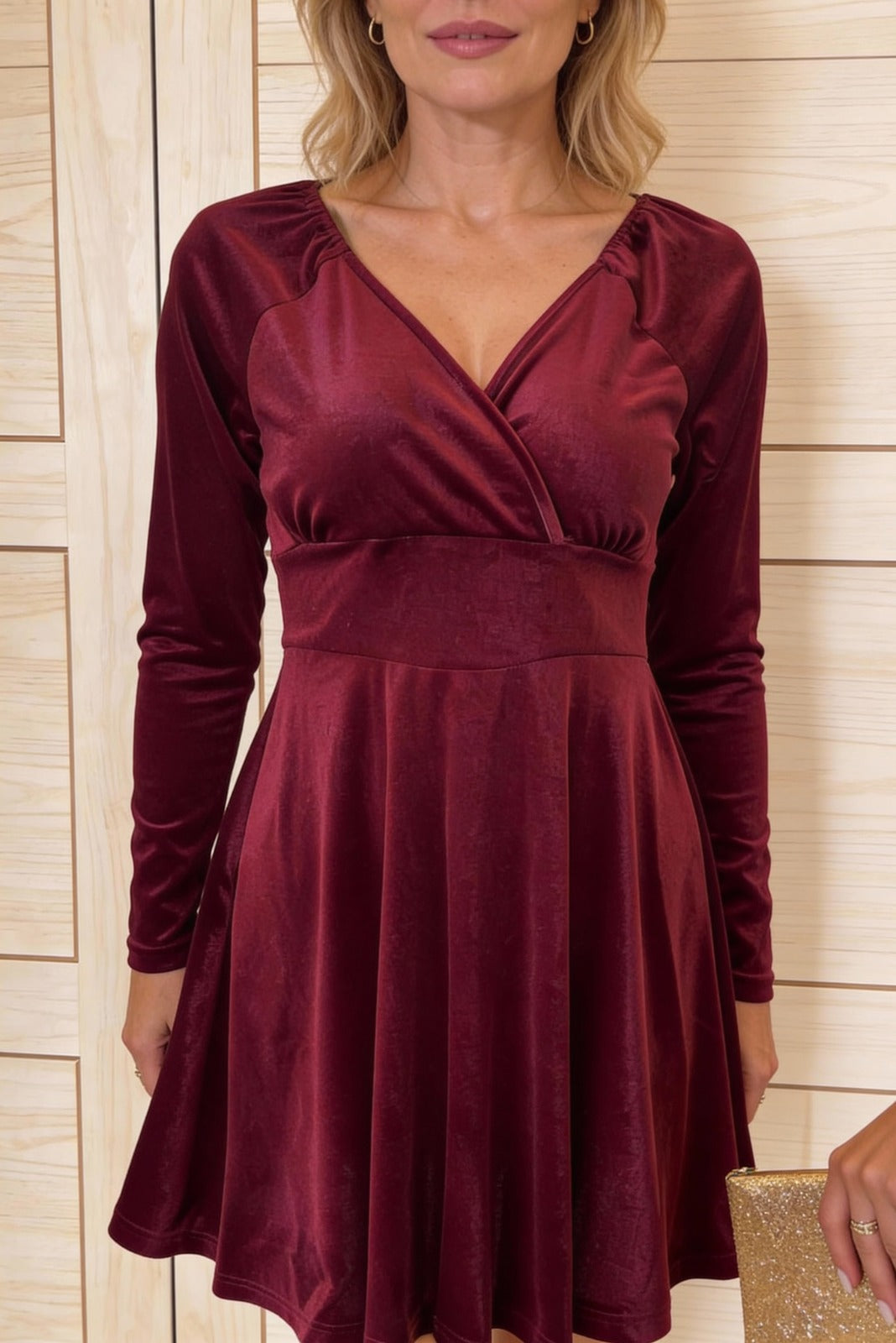 Lillia | Aksamitna Sukienka Północna Elegancja