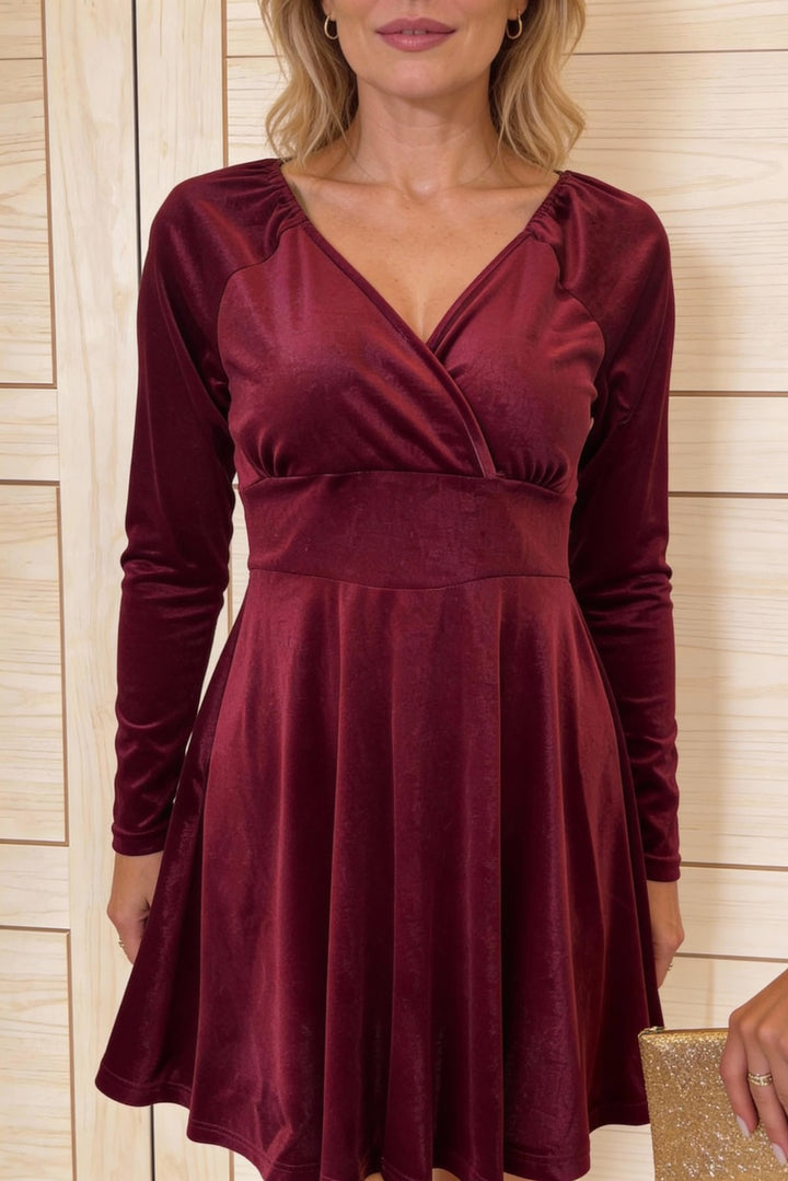 Lillia | Aksamitna Sukienka Północna Elegancja