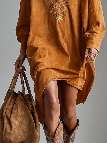 Printed midi dress with V-neck, lapels, and long sleeves