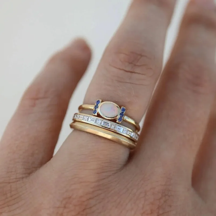 Oprah - Vintage gold opal ring set